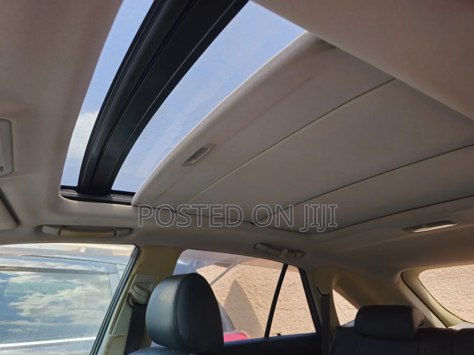 Toyota Harrier 2006 White