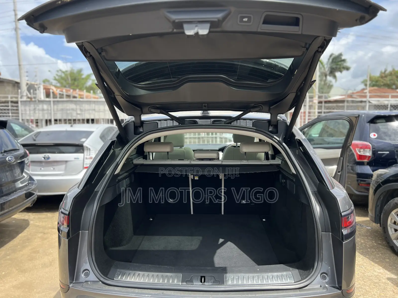 Land Rover Range Rover Velar 2019 Gray