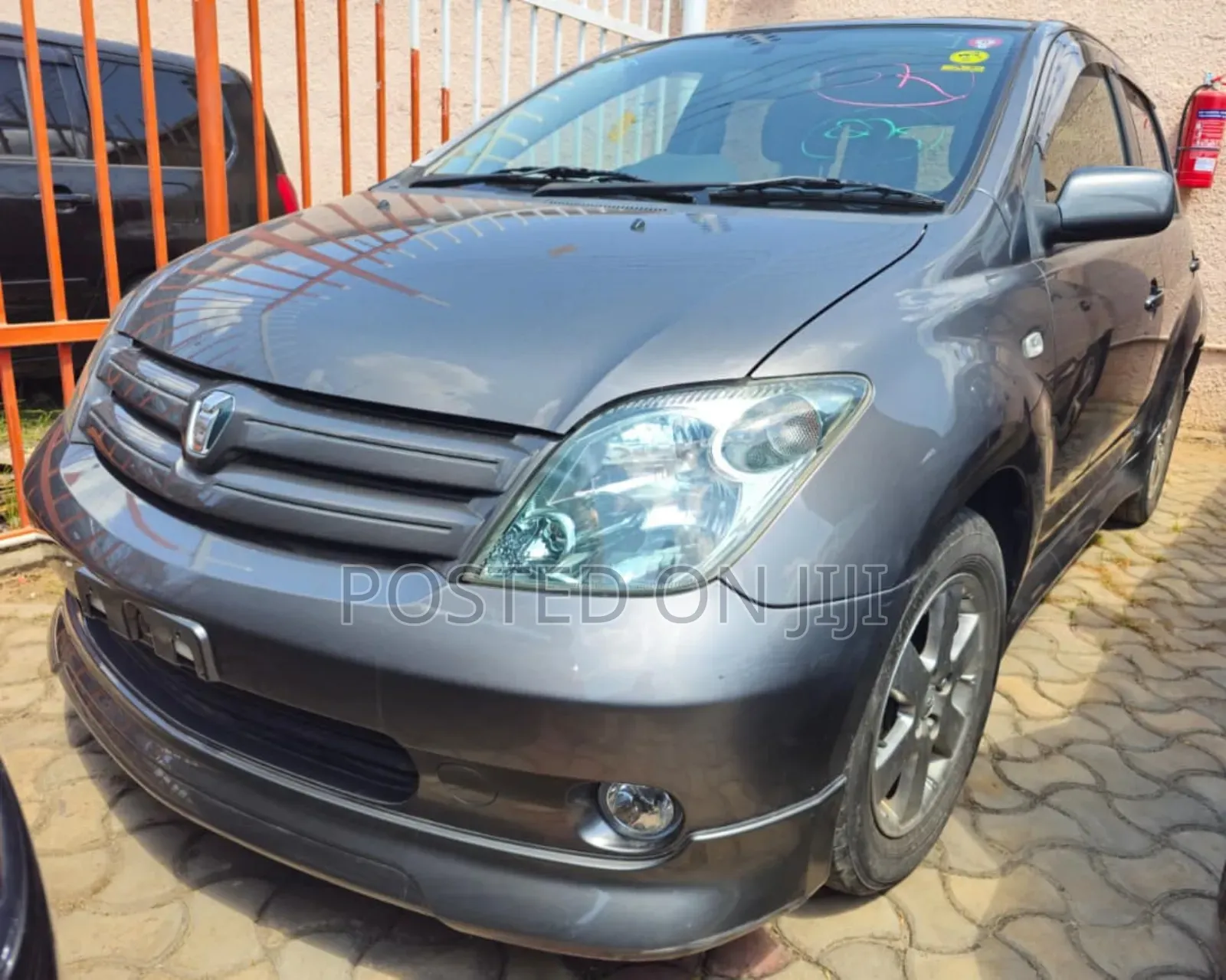 Toyota IST 2004 Gray