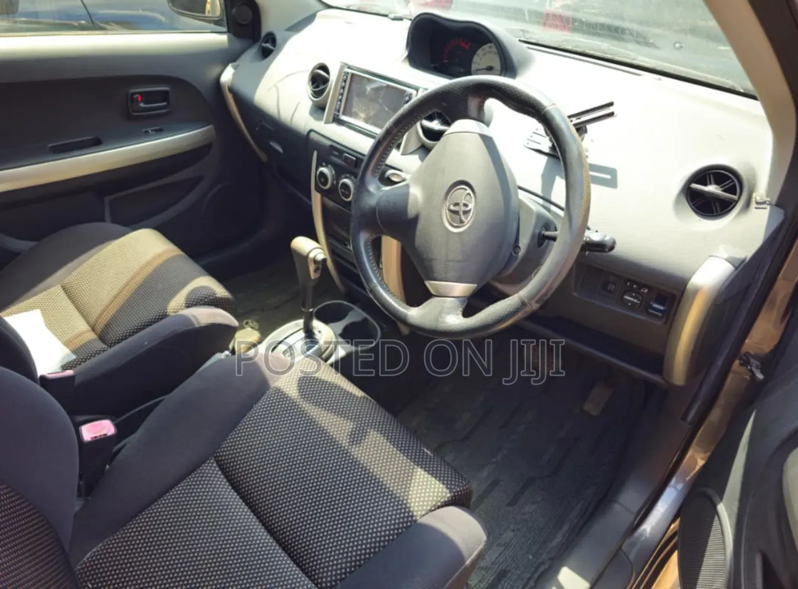 Toyota IST 2004 Gray