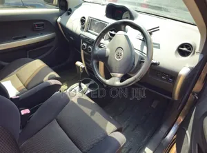 Toyota IST 2004 Gray