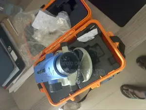 Automatic Level (Nal 124)