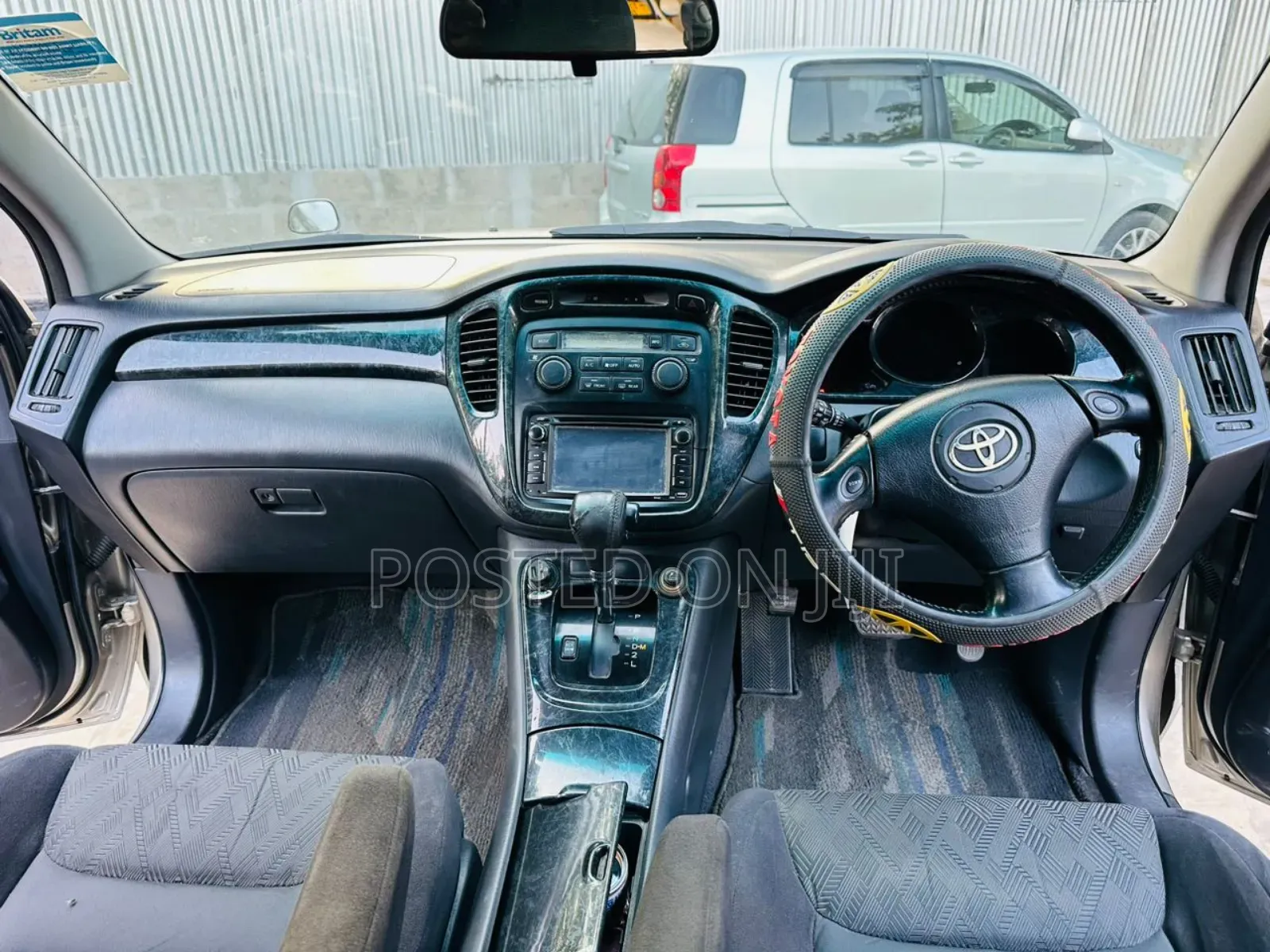 Toyota Kluger 2005 Gold