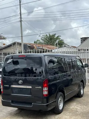 Toyota Quantum 2006 Grey
