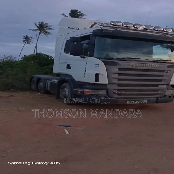 Scania R420 6x2 at Zanzibar