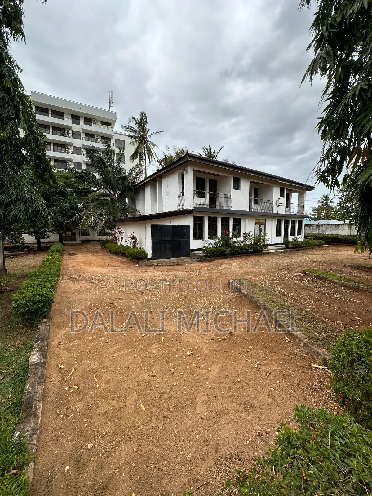 6bdrm House in Mikocheni for rent