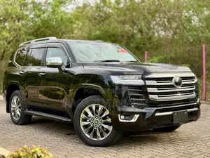 Toyota Land Cruiser 2023 Matt Black