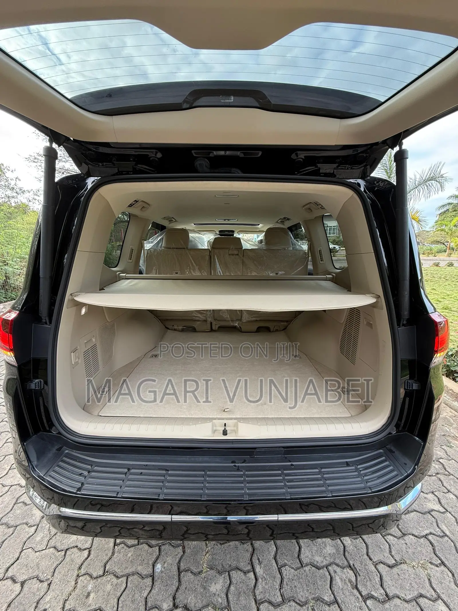 Toyota Land Cruiser 2023 Matt Black