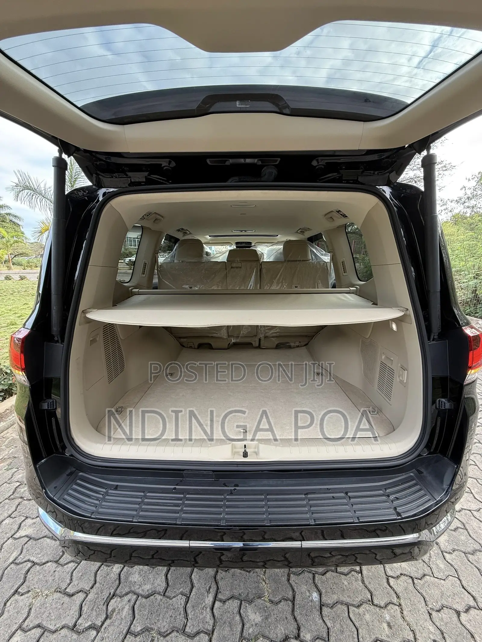 Toyota Land Cruiser 2023 Black