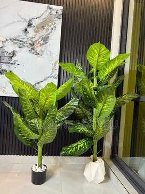 Amara Artificial Tree (Gimbi )