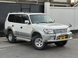 Toyota Land Cruiser Prado 2001 White