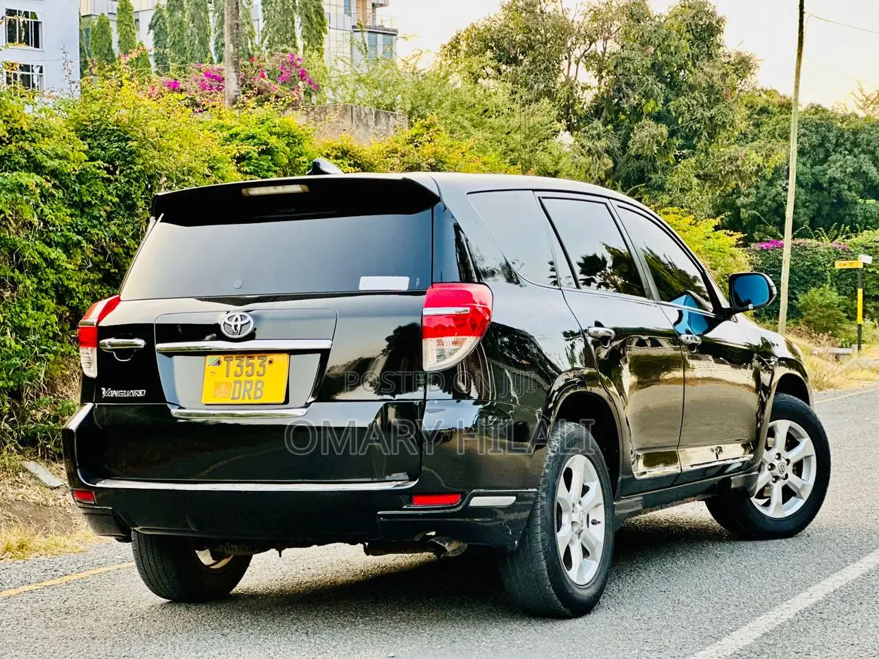 Toyota Vanguard 2010 Black