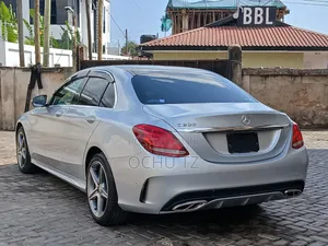 Mercedes-Benz C200 2015 Silver