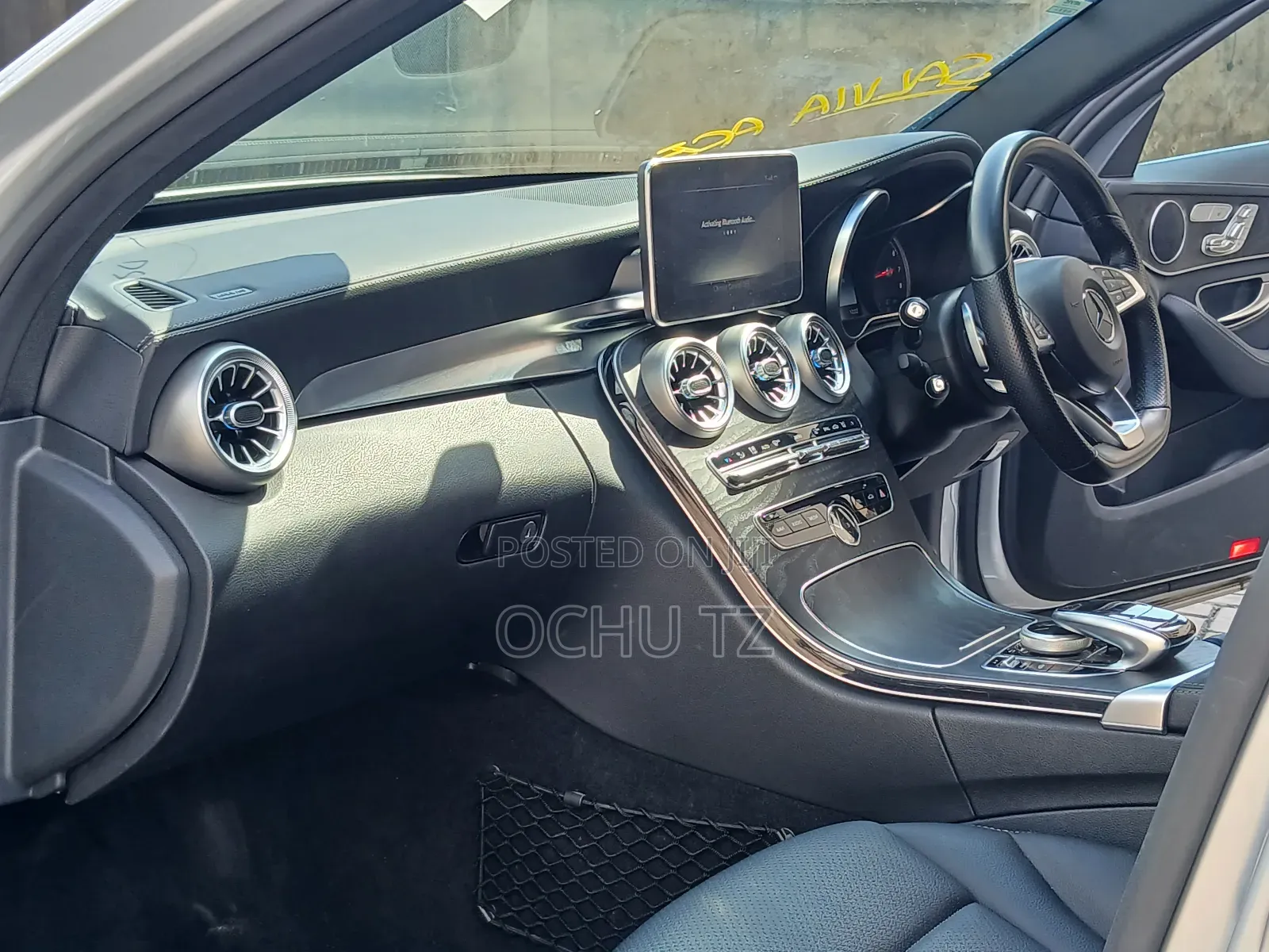 Mercedes-Benz C200 2015 Silver