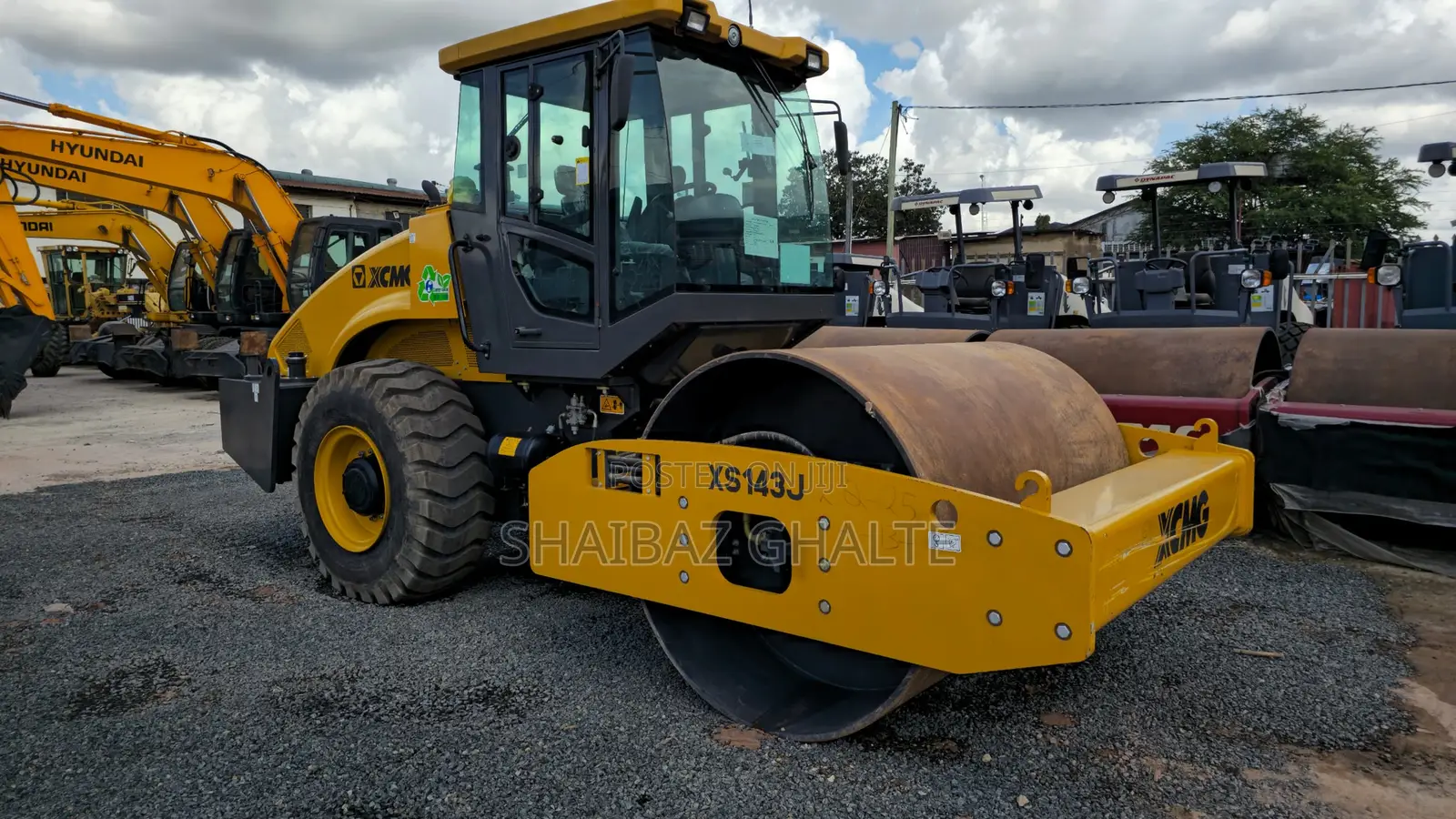 XCMG Xs143j