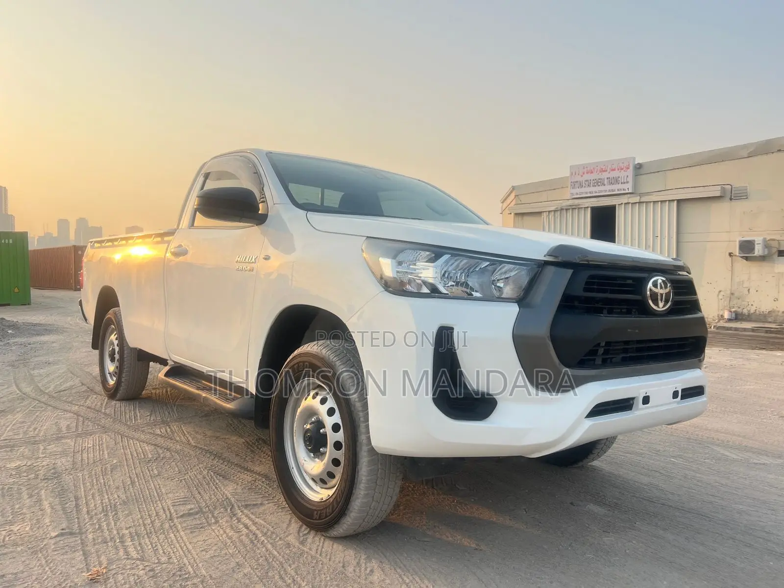 Toyota Hilux 2022 Off white