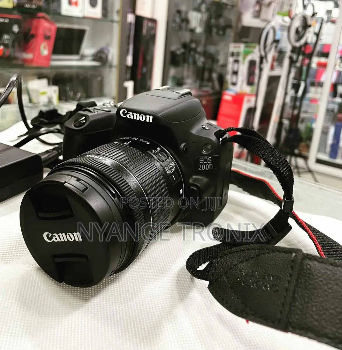Canon 200d