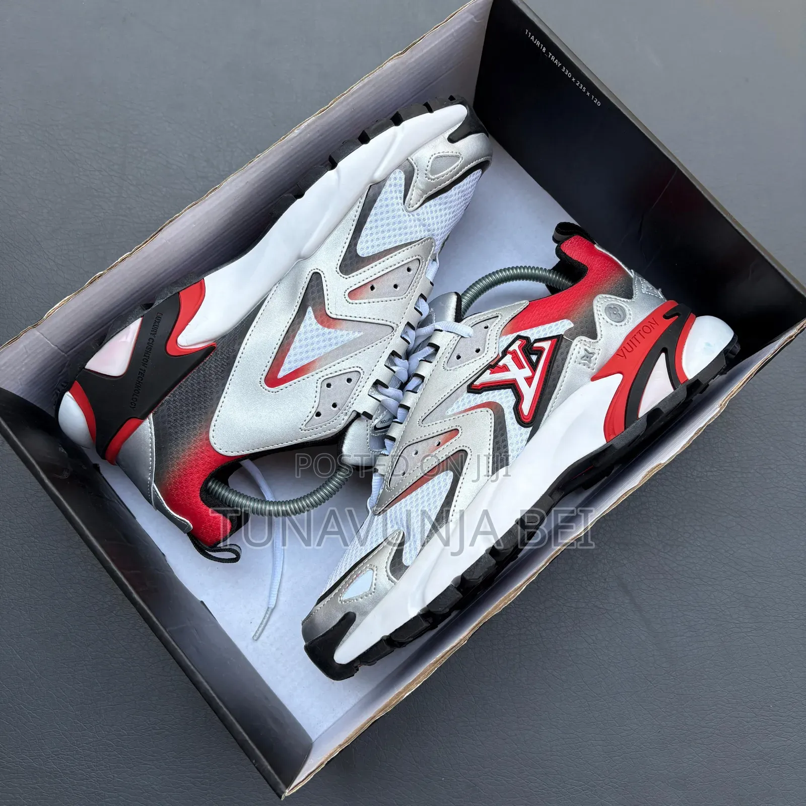 Lv Sneakers 