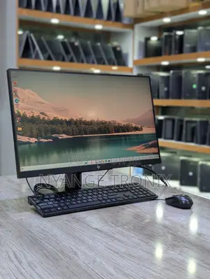 Desktop Computer HP EliteDesk 800 G3 8GB Intel Core I3 HDD 500GB