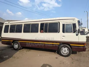 Toyota Coaster 2004 White