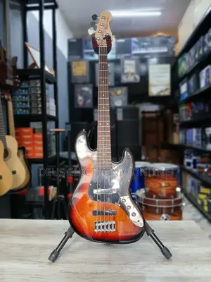 Fender Jazz Bass Guitar 5y