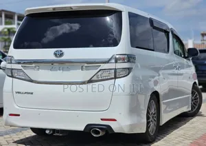 Toyota Vellfire 2008 White