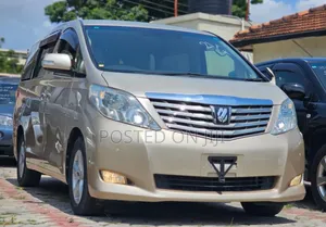 Toyota Alphard 2009 Gold