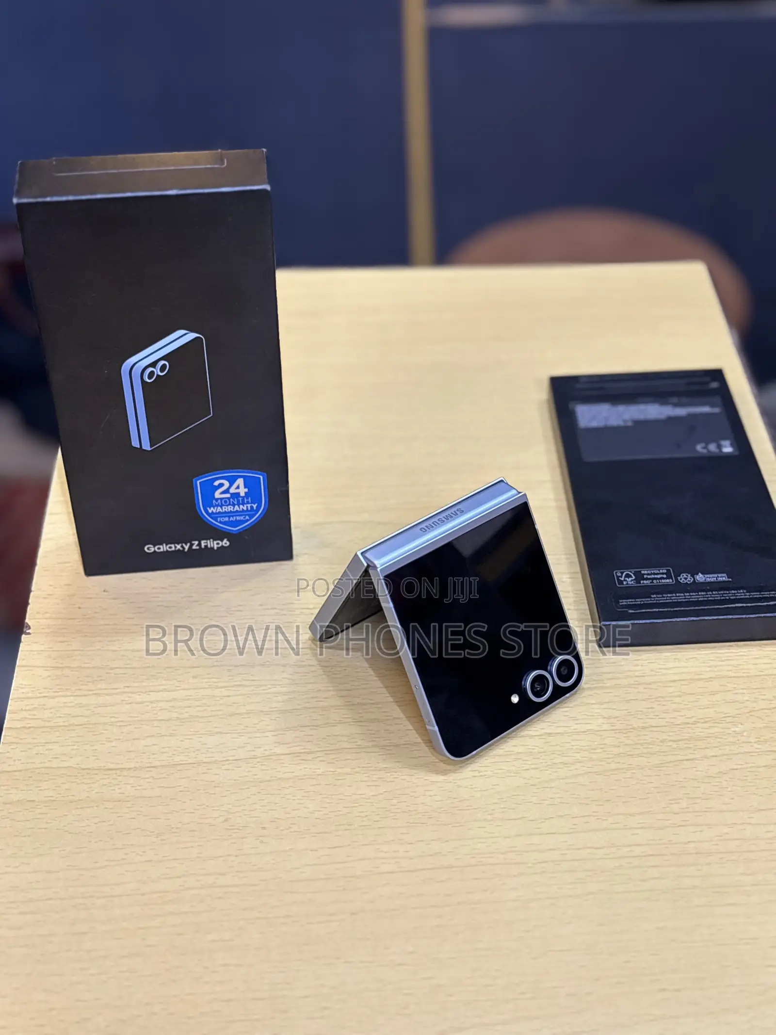 New Samsung Galaxy Z Flip6 256 GB Black