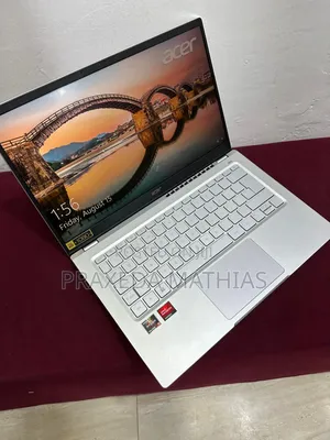 Laptop Acer Swift 3 8GB AMD Ryzen 5 SSD 512GB