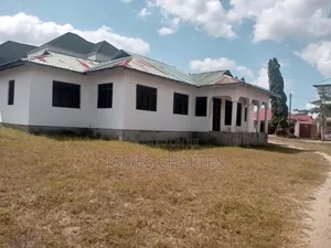 4bdrm House in Mtoni Kijichi for sale