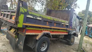 Fuso Fighter Seventeen