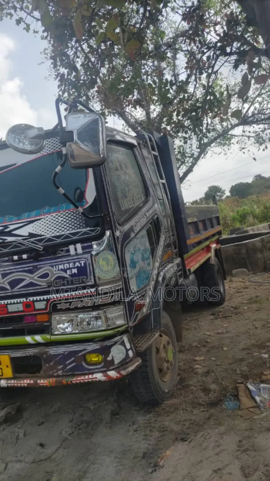 Fuso Fighter Seventeen