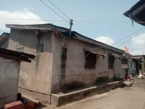 3bdrm House in Tip Top, Manzese for sale