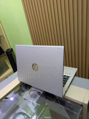 Laptop HP ProBook 430 G7 16GB Intel Core I7 HDD+SSD 256GB