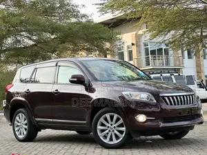 Toyota Vanguard 2010 Maroon