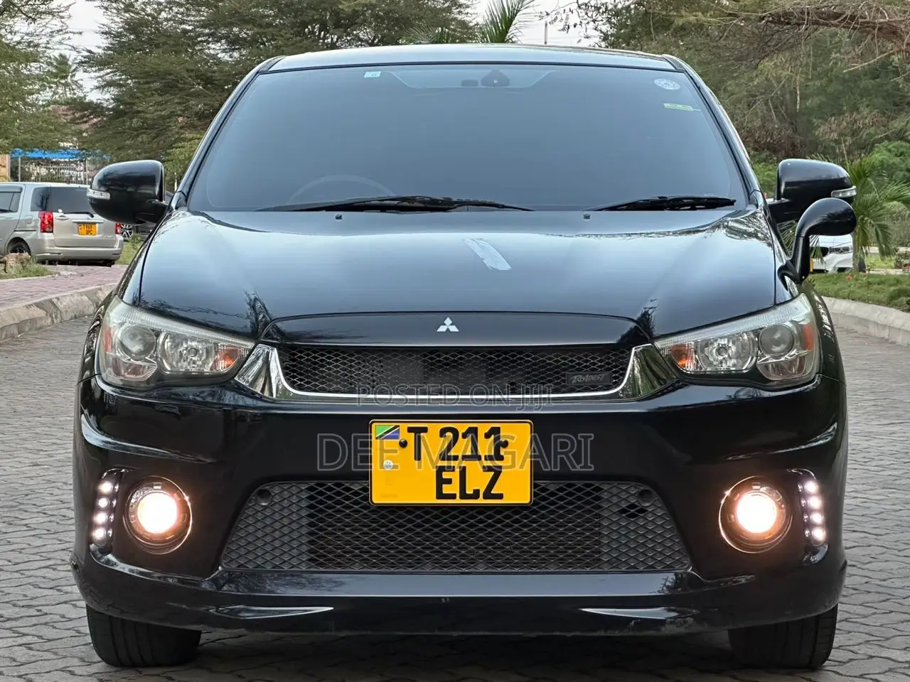 Mitsubishi RVR 2013 Black