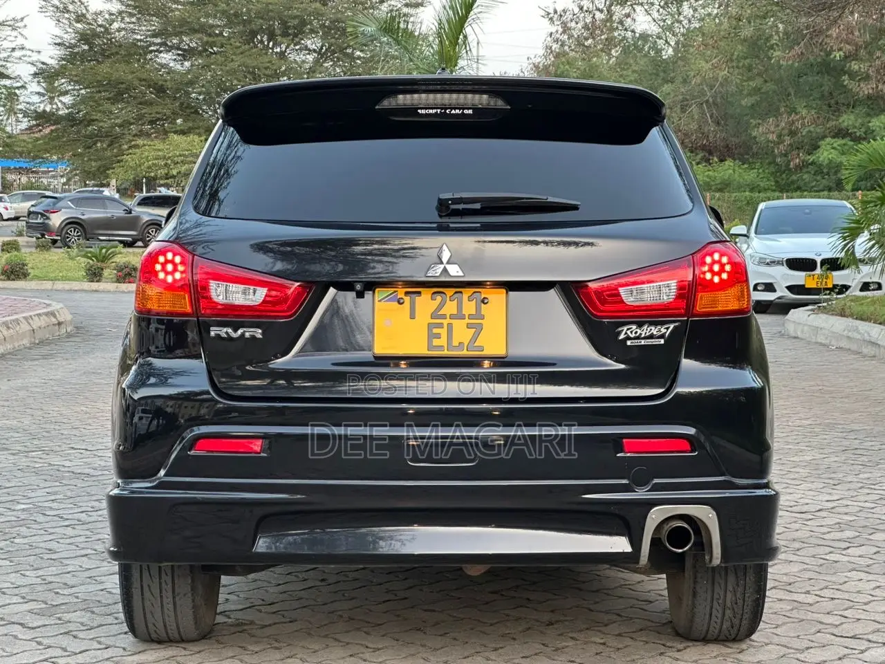 Mitsubishi RVR 2013 Black