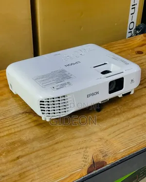 Epson Projector S05