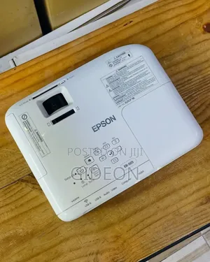 Epson Projector S05