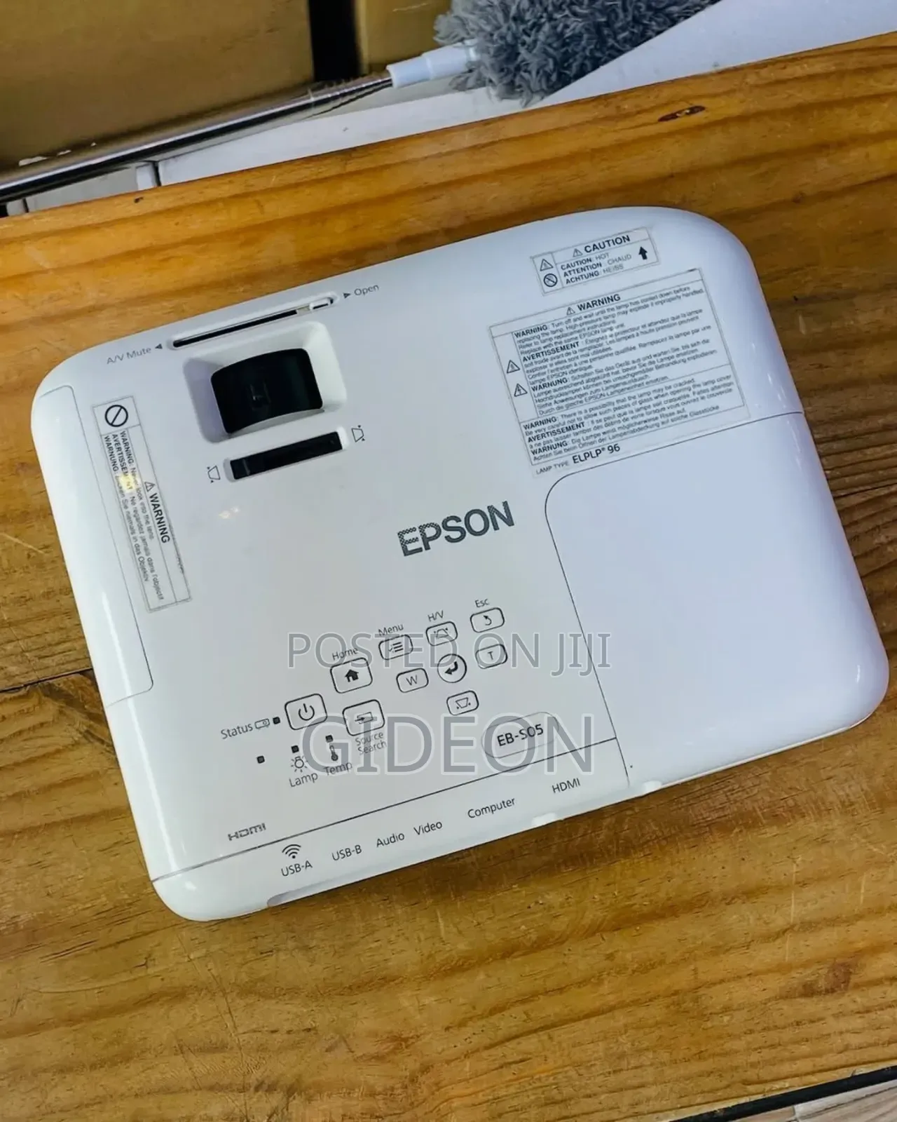 Epson Projector S05