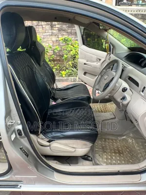 Toyota Raum 2004 Silver