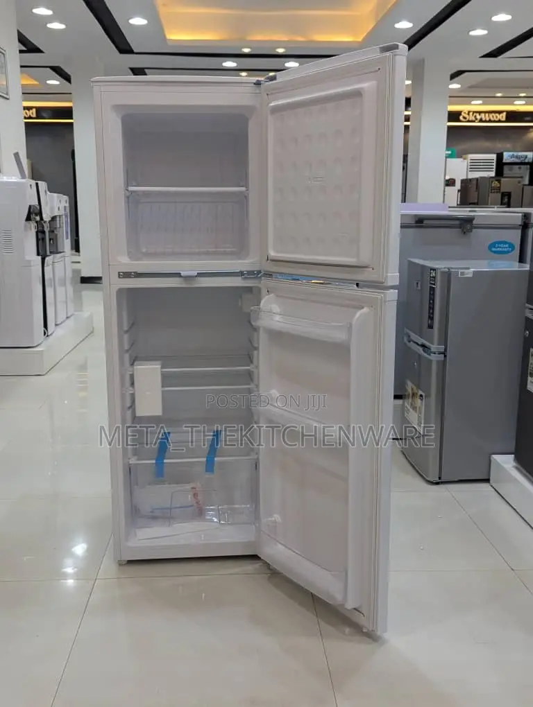 Skywood Refrigerator 156l (Sk 13-8w)