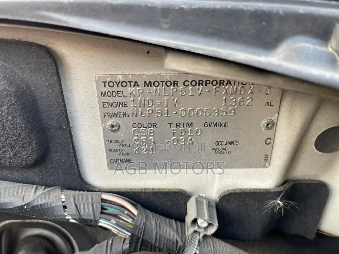 Toyota Probox 2004 White