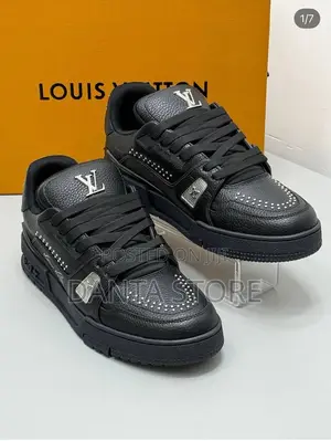 Lv Trainer Distressed Sneaker Black