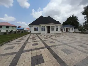 4bdrm House in Kigamboni Kisota for sale