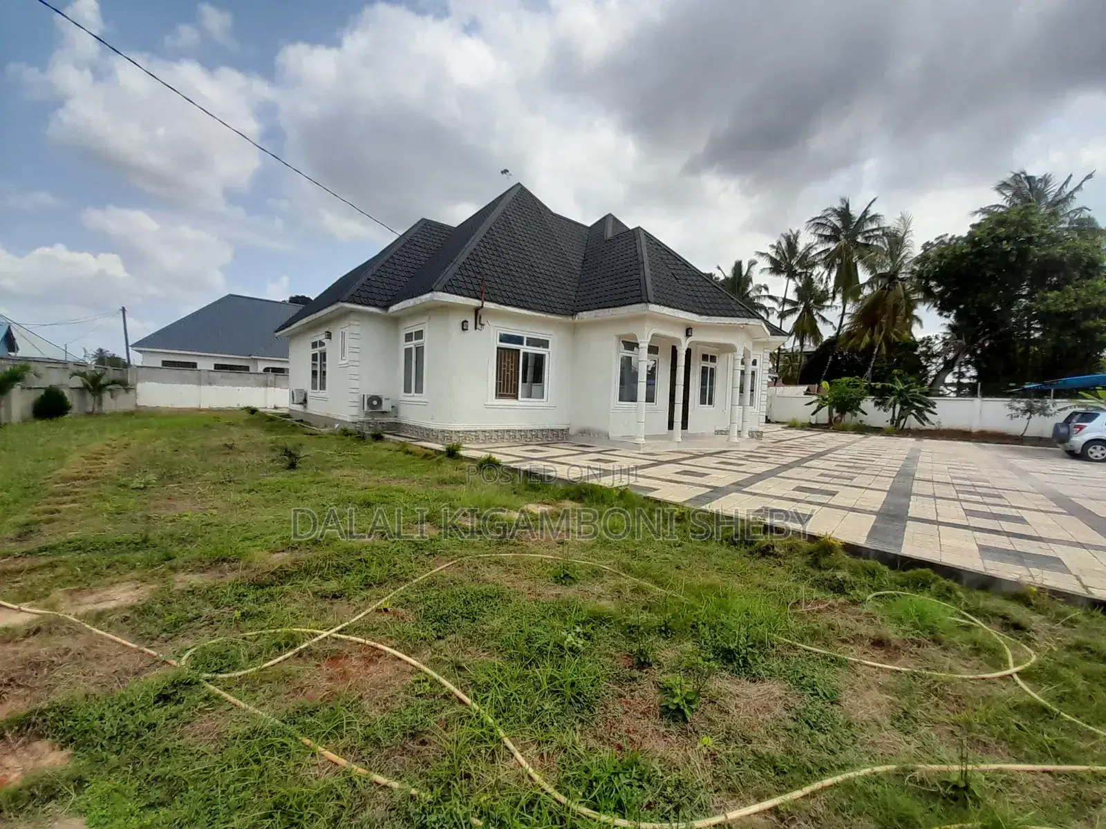 4bdrm House in Kigamboni Kisota for sale