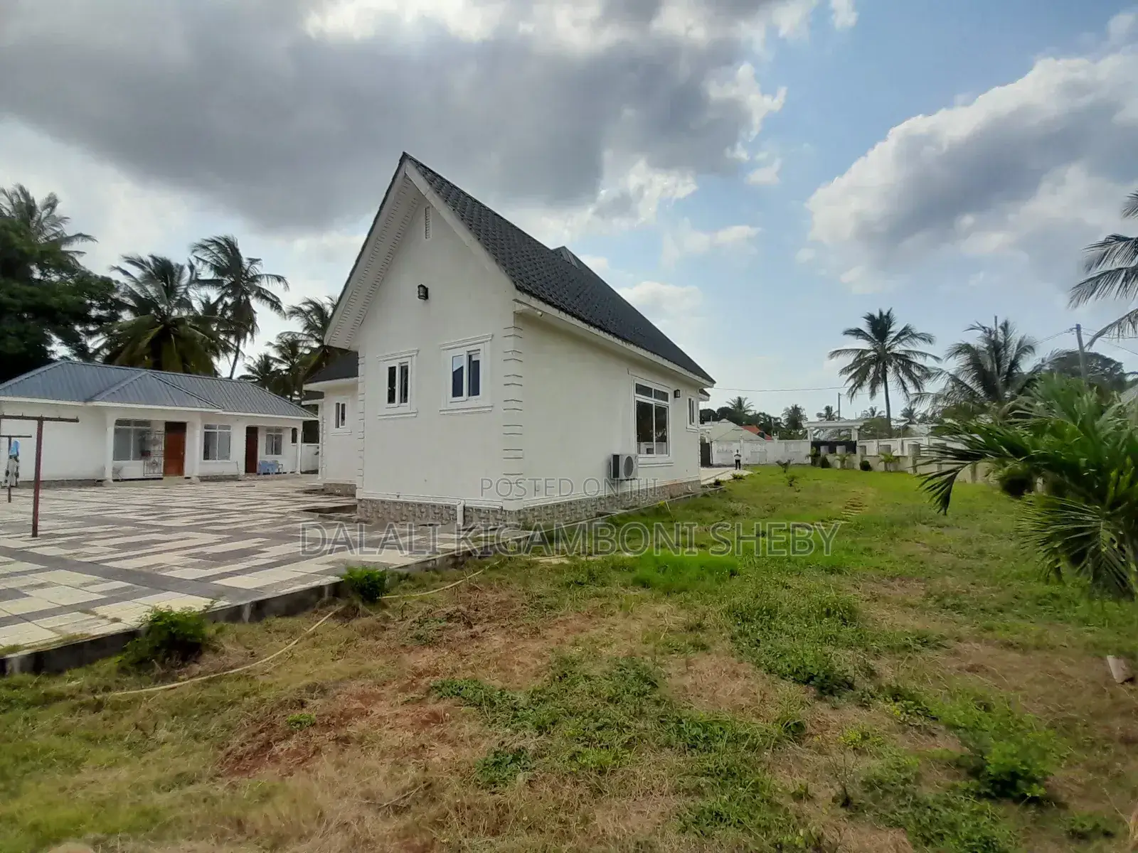 4bdrm House in Kigamboni Kisota for sale
