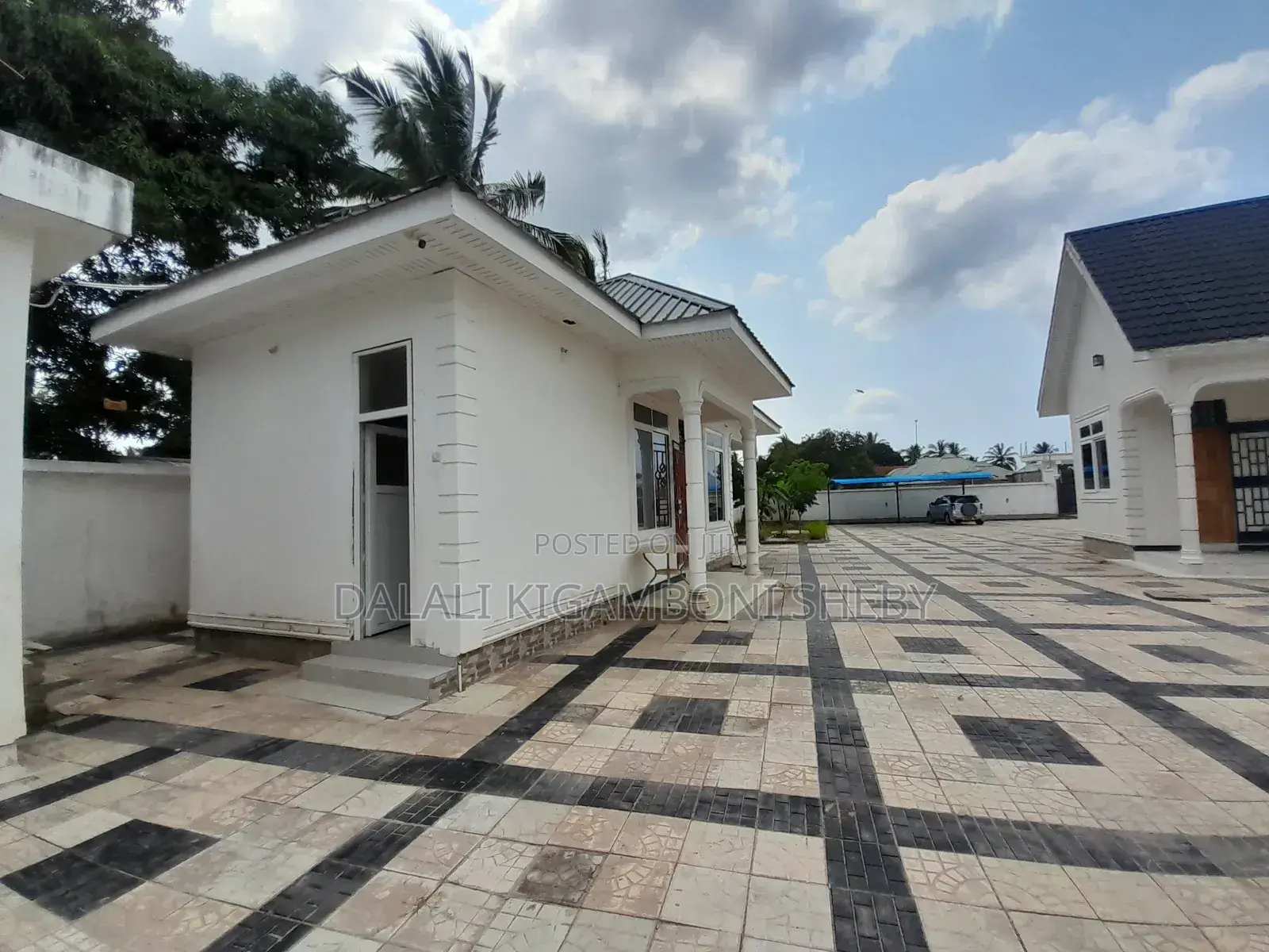 4bdrm House in Kigamboni Kisota for sale