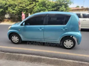 Toyota Passo 1.3 FWD 2005 Blue