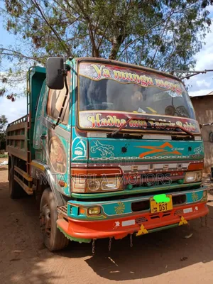 Fuso Tiper 7teen 0a